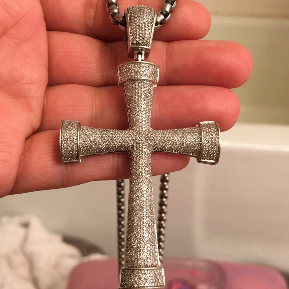 Diamond hip hop pendant